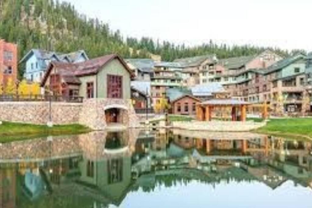 Ski-In/Ski-Out Zephyr 1 Bedroom Condo Winter Park Eksteriør billede