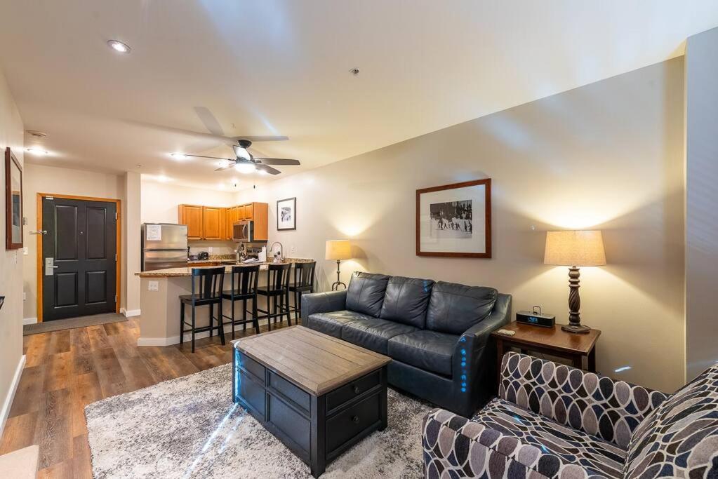 Ski-In/Ski-Out Zephyr 1 Bedroom Condo Winter Park Eksteriør billede